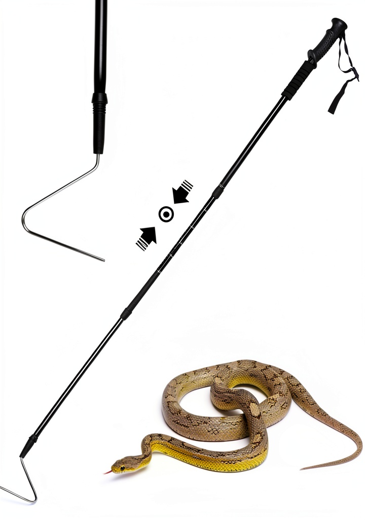 'HOMEYA snake hook extended to full length on grass'